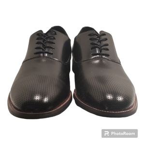 SOLD Kenneth Cole Reaction Jean Lace-Up Black (size 8) NWOB